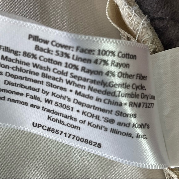 Pillow cover only, grey Sonoma brand from Kholes (only one) - Picture 8 of 8